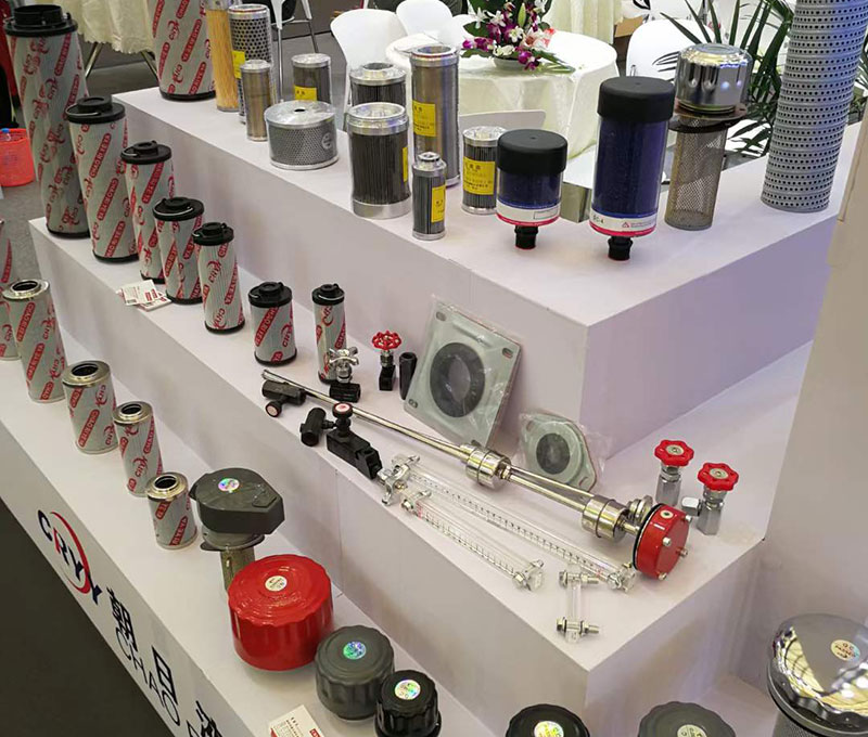 液压过滤器中常见的就是吸油过滤器、回油过滤器压力管路过滤器等等，使用过滤器的时候有很多的要求。那液压过滤器使用有哪些要求？庄闲和游戏液压告诉你：